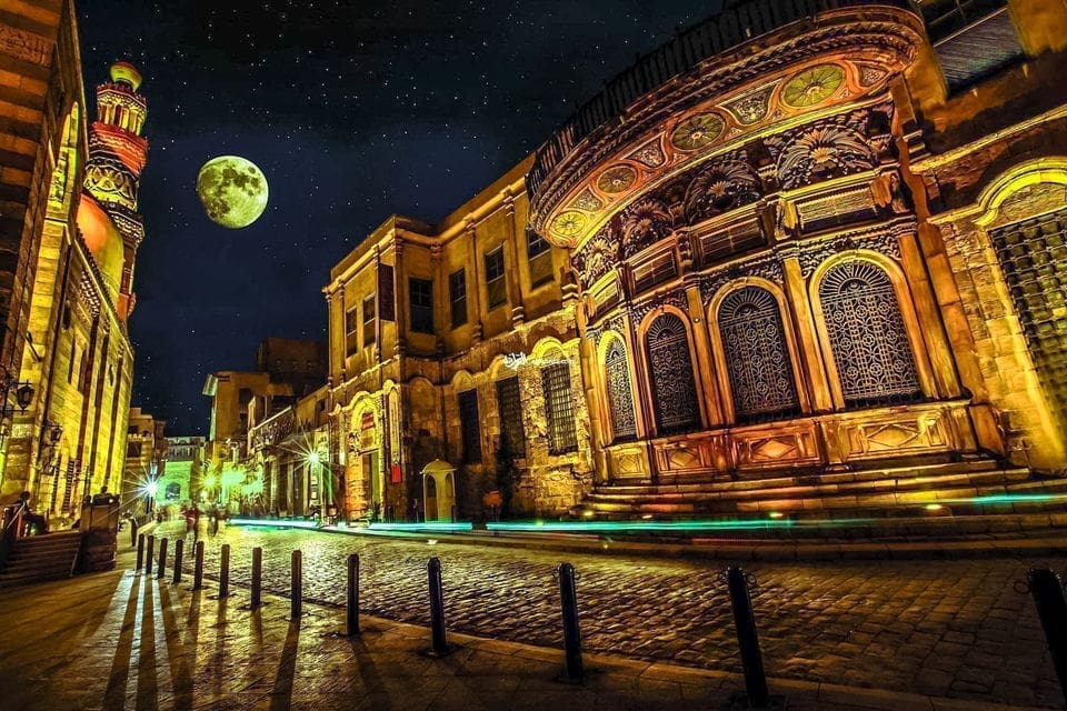 Ночная экскурсия по Каиру.