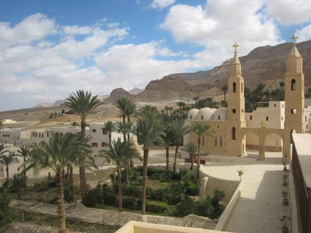 монастырь святого Антония в Египте.